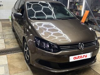 2015 Volkswagen Polo V, коричневый, 600000 рублей, вид 3