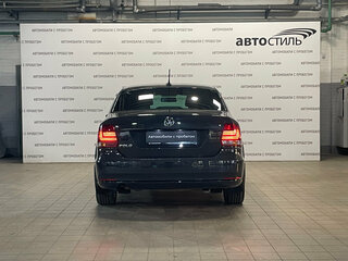 2018 Volkswagen Polo V Рестайлинг, серый, 1189000 рублей, вид 4