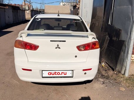 2008 Mitsubishi Lancer X, белый, 380000 рублей, вид 4