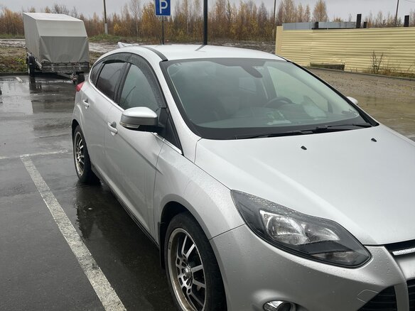 2012 Ford Focus III, серебристый, 780000 рублей - вид 1
