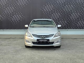 2015 Hyundai Solaris I Рестайлинг, серебристый, 890000 рублей, вид 5