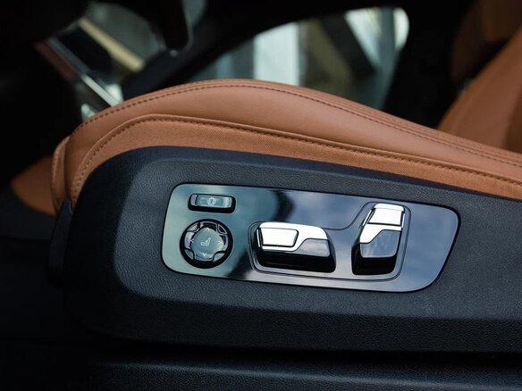 2025 BMW X5 40i IV (G05/G18) Рестайлинг, синий, 10850000 рублей - вид 26