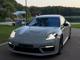 2020 Porsche Panamera 4 II Рестайлинг, серый, 11100000 рублей, вид 2