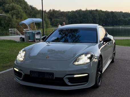 2020 Porsche Panamera 4 II Рестайлинг, серый, 11100000 рублей, вид 2
