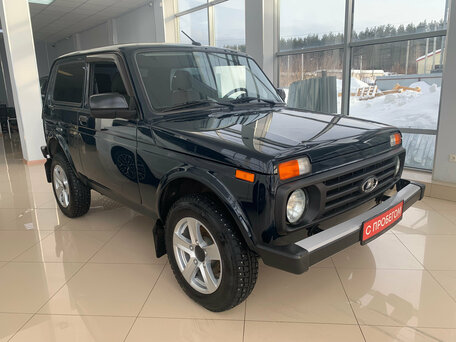 2024 Lada (ВАЗ) Niva Legend I, зелёный, 872000 рублей, вид 2
