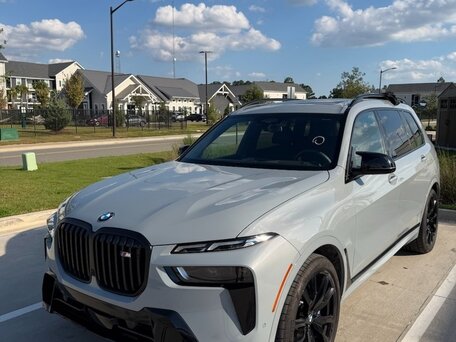 2025 BMW X7 M60i I (G07) Рестайлинг, серый, 17500000 рублей, вид 1