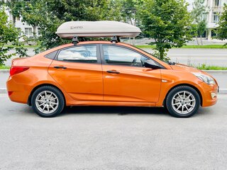 2015 Hyundai Solaris I Рестайлинг, оранжевый, 499000 рублей, вид 5