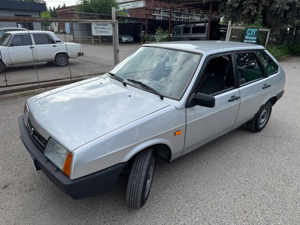 2004 Lada (ВАЗ) 21093i, серебристый, 500000 рублей - вид 23