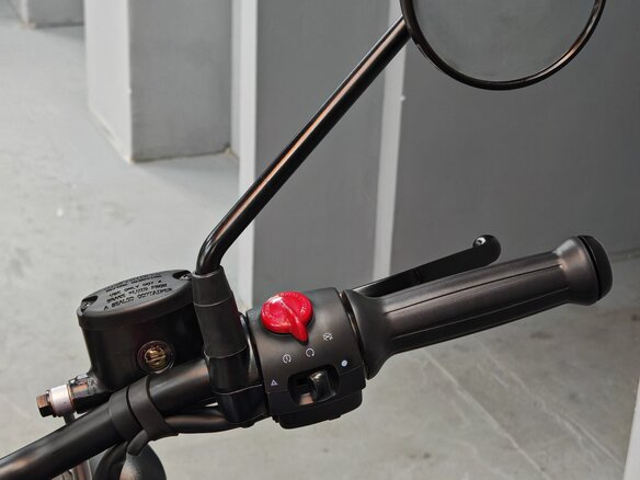 2026 Royal Enfield Hunter, синий, 439000 рублей - вид 17