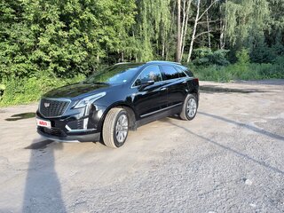 2021 Cadillac XT5 I Рестайлинг, чёрный, 3990000 рублей, вид 2