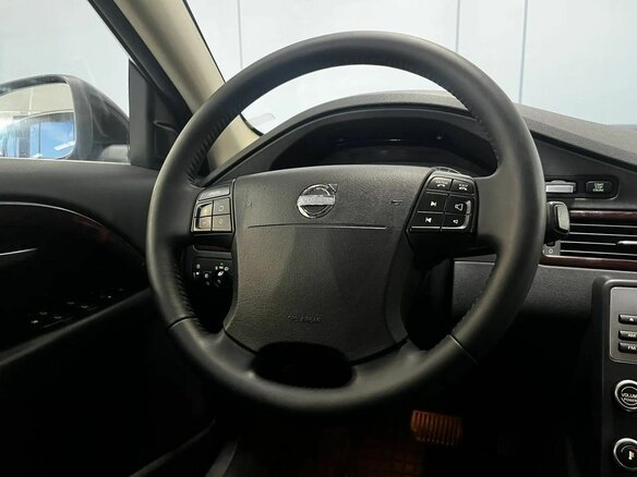 2008 Volvo S80 II, чёрный, 950000 рублей - вид 9