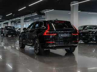 2025 Volvo XC60 II Рестайлинг 2, чёрный, 7450000 рублей, вид 4