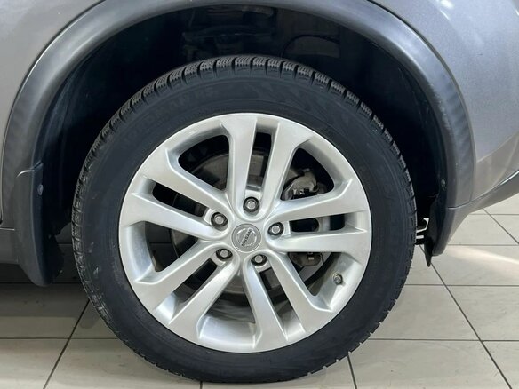 2014 Nissan Juke I, серый, 940000 рублей - вид 10