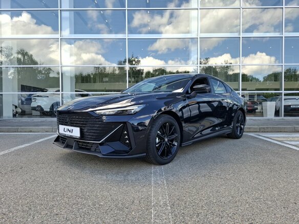 2024 Changan UNI-V I, чёрный, 2600000 рублей - вид 1