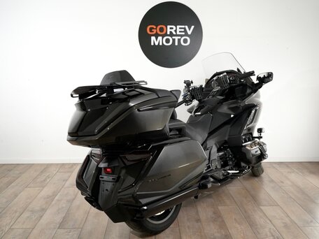 2024 Honda GL 1800 Gold Wing, чёрный, 2950000 рублей, вид 4