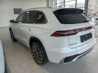 2026 Geely Monjaro I Рестайлинг, белый, 4500000 рублей, вид 3