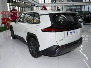 2026 Toyota RAV4 VI (XA60), белый, 4150000 рублей, вид 4