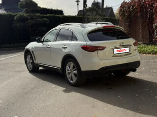 2013 Infiniti QX70, белый, 1785000 рублей, вид 4