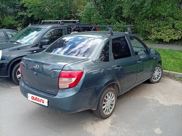 2014 Lada (ВАЗ) Granta I, серебристый, 370000 рублей - вид 3