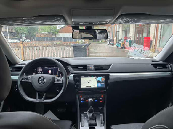 2023 Skoda Superb III Рестайлинг, чёрный, 2080000 рублей - вид 11