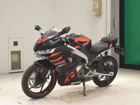 2024 Aprilia RS 457, чёрный, 877000 рублей, вид 4