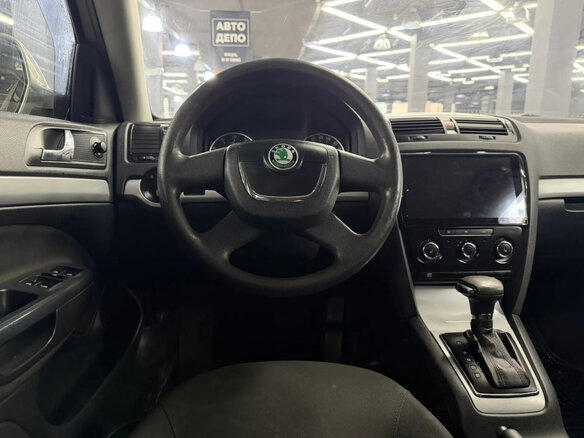 2013 Skoda Octavia II (A5) Рестайлинг, бежевый, 650000 рублей - вид 13