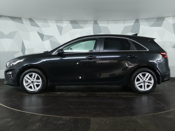 2020 Kia Ceed III, чёрный, 1849000 рублей - вид 7