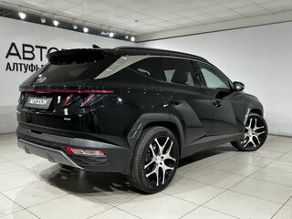 2023 Hyundai Tucson IV, чёрный, 3190000 рублей, вид 2