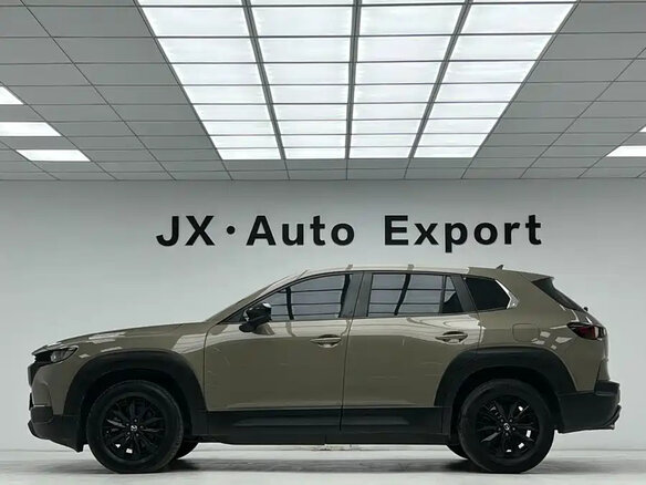 2023 Mazda CX-50, бежевый, 2300000 рублей - вид 3
