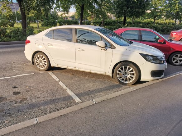 2018 Citroen C4 II Рестайлинг, белый, 1140000 рублей - вид 7