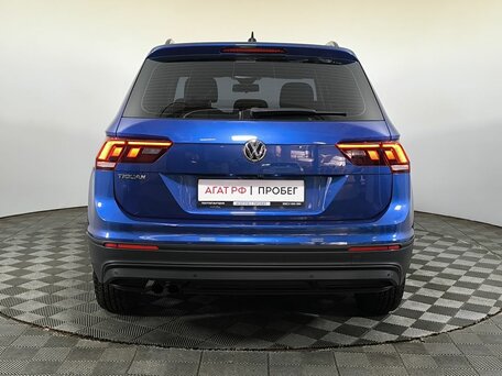 2020 Volkswagen Tiguan II, синий, 2170000 рублей, вид 5