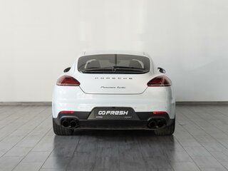 2013 Porsche Panamera Turbo I Рестайлинг, белый, 3799000 рублей, вид 4