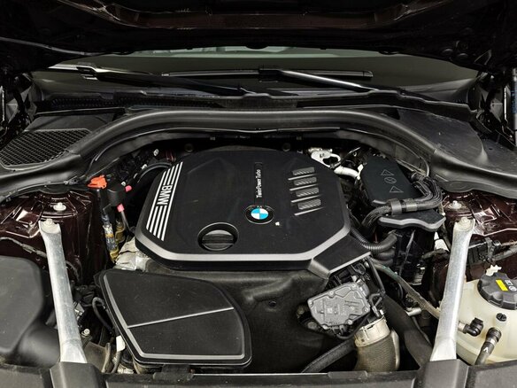 2019 BMW 6 серии Gran Turismo 620d xDrive IV (G32), красный, 4250000 рублей - вид 9