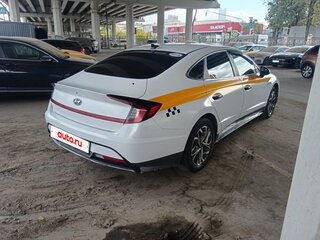 2021 Hyundai Sonata VIII (DN8), чёрный, 1574625 рублей, вид 4