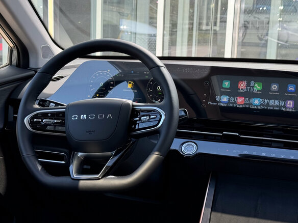 2024 Omoda C5 I Рестайлинг, красный, 2819900 рублей - вид 14