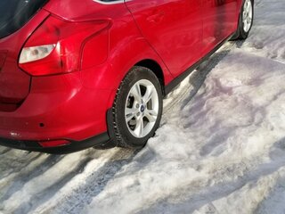 2012 Ford Focus III, красный, 700000 рублей, вид 3