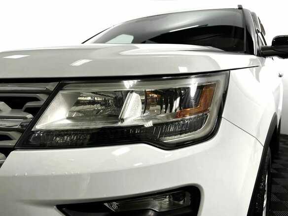 2018 Ford Explorer V Рестайлинг, белый, 2850000 рублей - вид 18