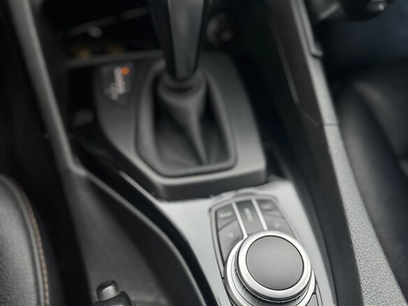 2012 BMW X1 18i I (E84), коричневый - вид 10