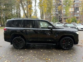 2022 Toyota Land Cruiser 300 Series, чёрный, 10500000 рублей, вид 2