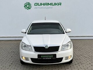 2012 Skoda Octavia II (A5) Рестайлинг, белый, 850000 рублей, вид 2