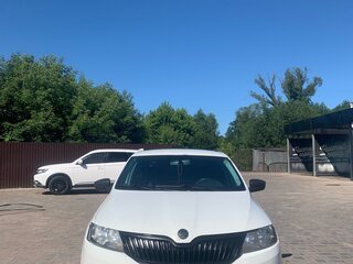 2015 Skoda Rapid I, белый, 300000 рублей, вид 1