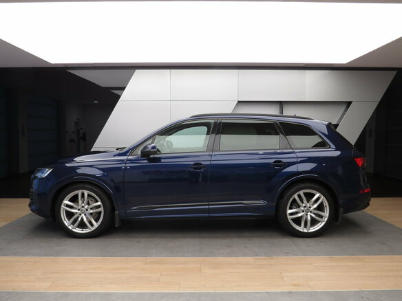 2020 Audi Q7 45 TDI II (4M) Рестайлинг, синий - вид 33