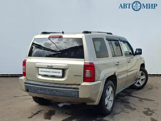 2010 Jeep Liberty (Patriot), серый, 475000 рублей, вид 5