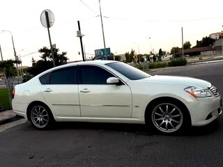 2005 Nissan Fuga I, белый, 1040000 рублей, вид 4