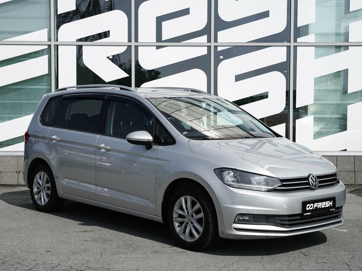 Открыть фотографии: Volkswagen Touran II