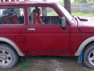 2001 Lada (ВАЗ) 2121 (4x4) I Рестайлинг, пурпурный, 159000 рублей, вид 3