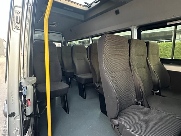 2017 Mercedes-Benz Sprinter Classic, серебристый, 2390000 рублей - вид 19