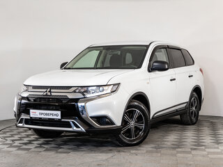 2020 Mitsubishi Outlander III Рестайлинг 3, белый, 1675000 рублей, вид 1