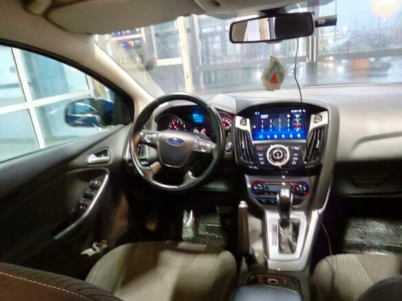 2013 Ford Focus III, синий, 1000000 рублей - вид 19
