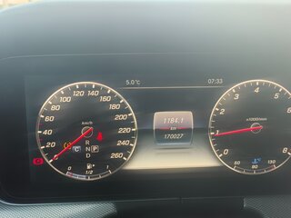 2017 Mercedes-Benz E-Класс 200 V (W213, S213, C238), чёрный, 2500000 рублей, вид 5